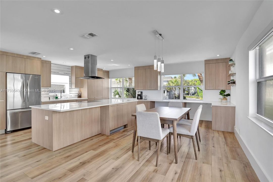 Недавно арендовано: $20,000 (4 спален, 3 ванн, 2300 Квадратных фут)