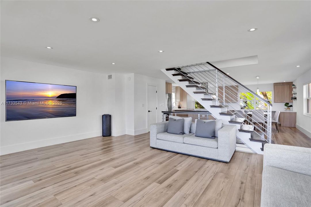 Недавно арендовано: $20,000 (4 спален, 3 ванн, 2300 Квадратных фут)