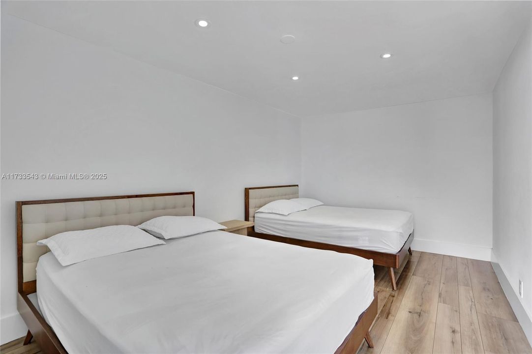 Недавно арендовано: $20,000 (4 спален, 3 ванн, 2300 Квадратных фут)