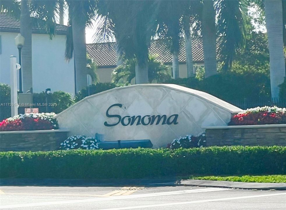 Recently Sold: $454,900 (4 beds, 2 baths, 1670 Square Feet)