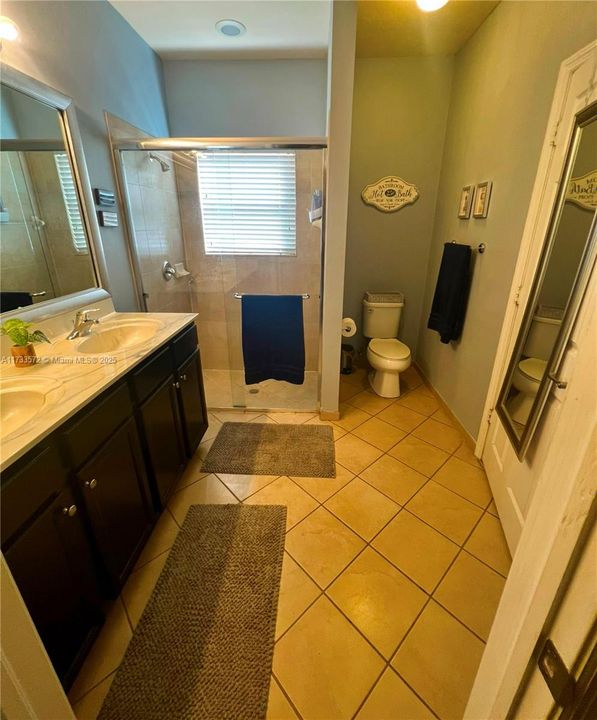 Recently Sold: $454,900 (4 beds, 2 baths, 1670 Square Feet)