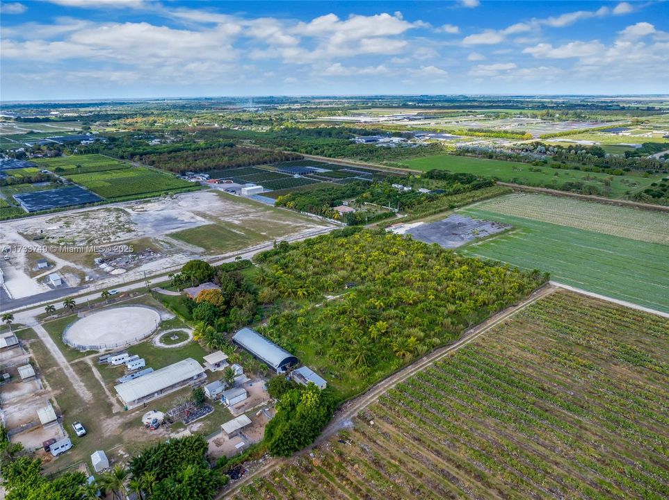 最近租的: $5,000 (0 贝兹, 0 浴室, 0 平方英尺)