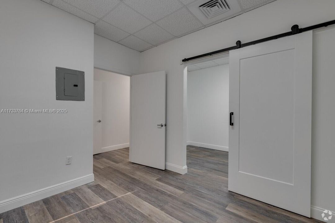 待售: $7,895,000 (0 贝兹, 0 浴室, 0 平方英尺)