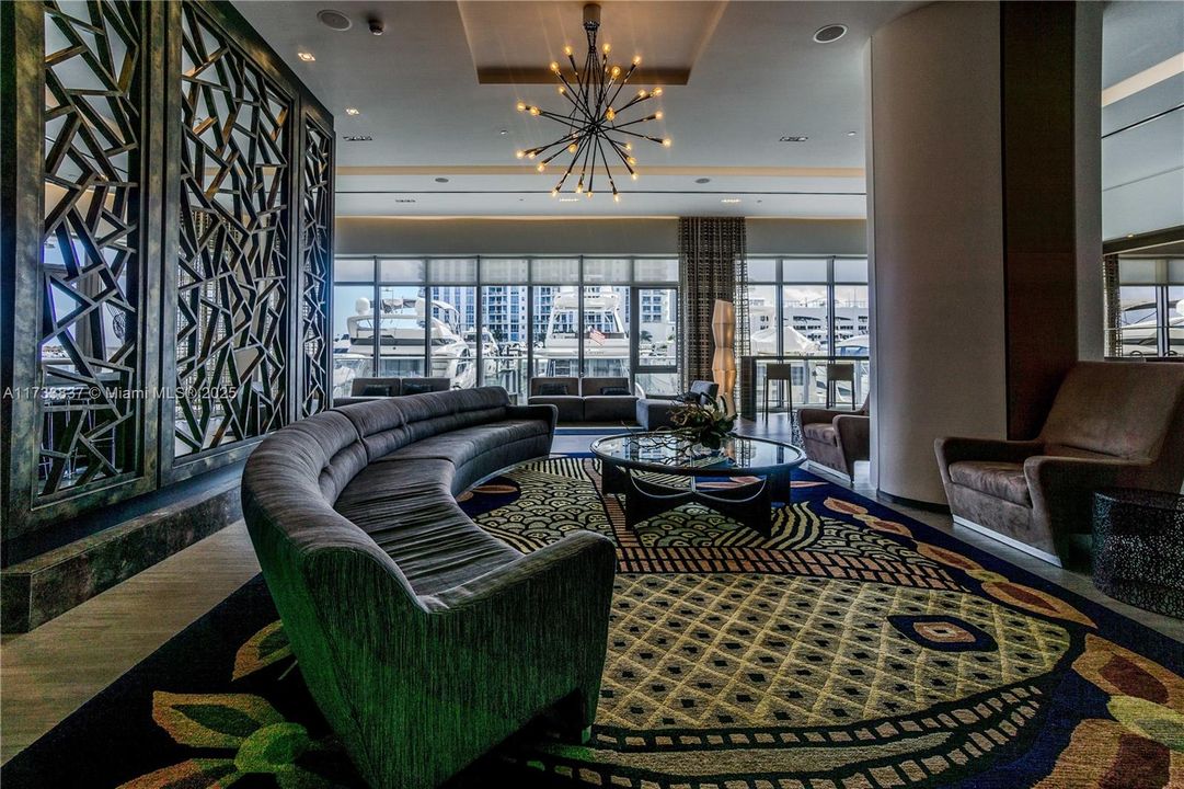 For Sale: $1,150,000 (2 beds, 2 baths, 1667 Square Feet)