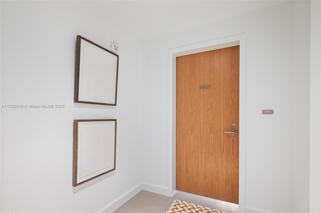 待售: $6,500,000 (4 贝兹, 4 浴室, 3186 平方英尺)