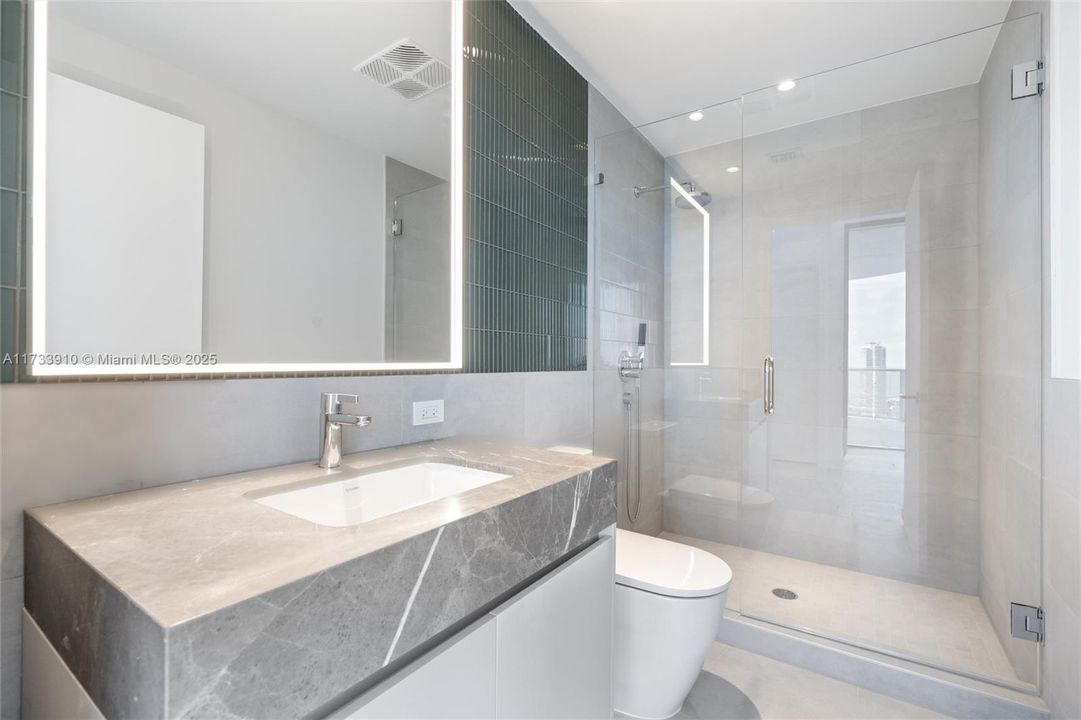 待售: $6,500,000 (4 贝兹, 4 浴室, 3186 平方英尺)