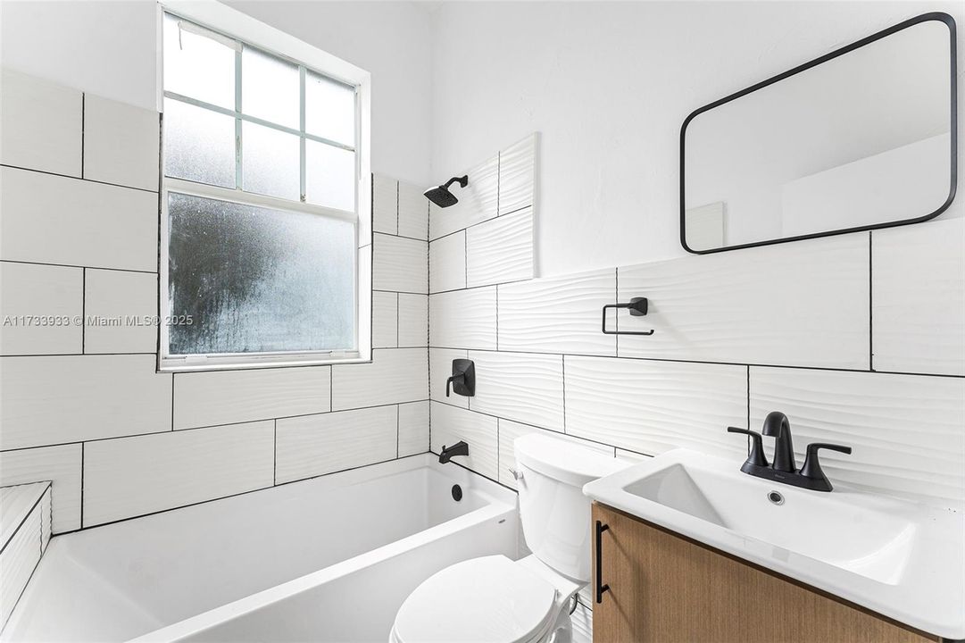 最近租的: $1,400 (0 贝兹, 1 浴室, 600 平方英尺)