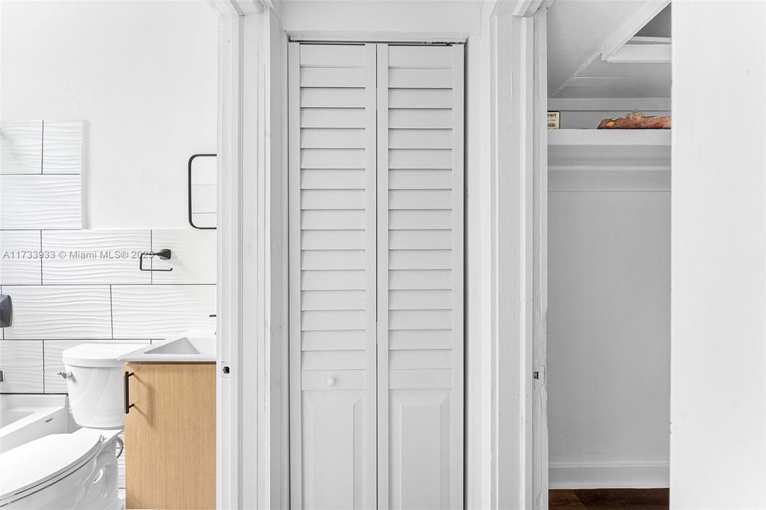 最近租的: $1,400 (0 贝兹, 1 浴室, 600 平方英尺)