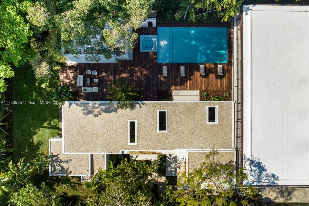 En Venta: $24,900,000 (6 camas, 7 baños, 8833 Pies cuadrados)