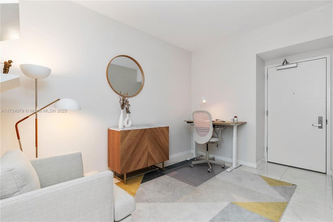 Recently Sold: $1,199,990 (2 beds, 3 baths, 1283 Square Feet)