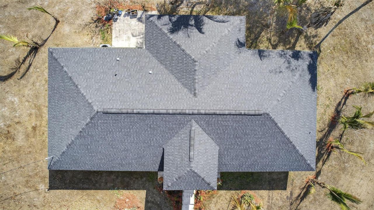 BRAND NEW ROOF