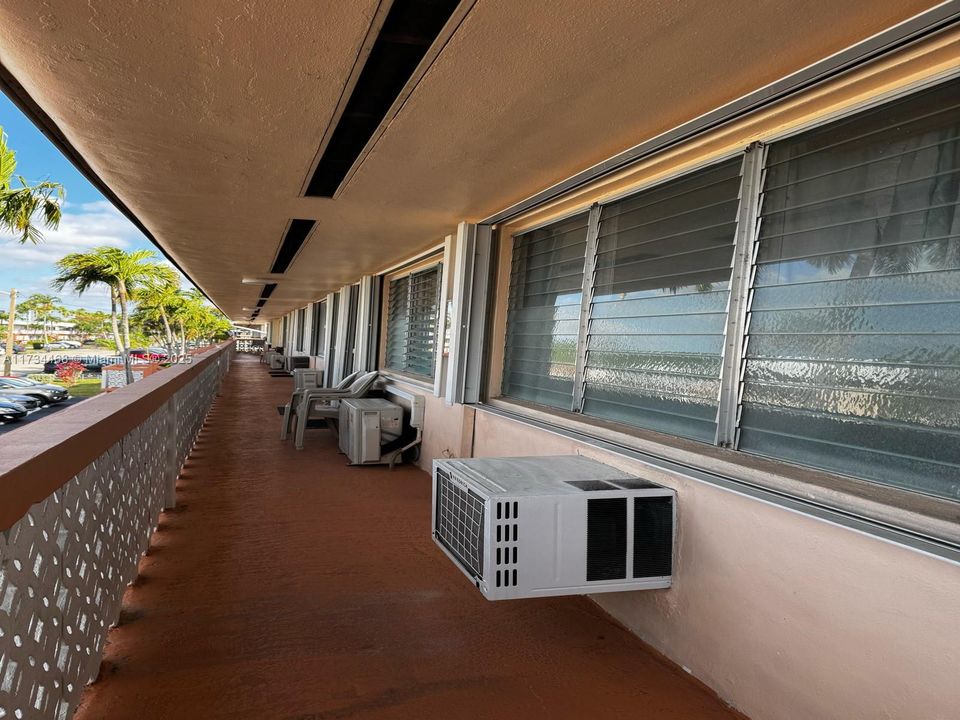 待售: $89,000 (1 贝兹, 1 浴室, 625 平方英尺)