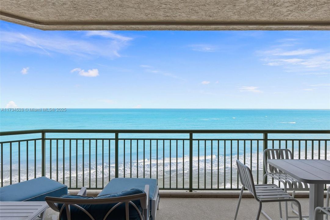 Недавно продано: $1,425,000 (3 спален, 3 ванн, 2635 Квадратных фут)