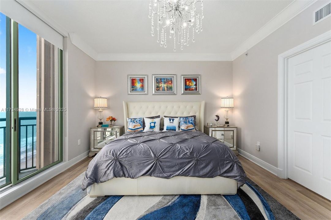 Недавно продано: $1,425,000 (3 спален, 3 ванн, 2635 Квадратных фут)