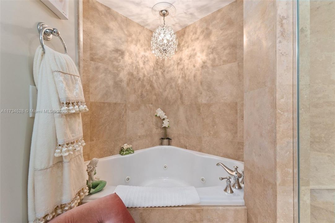 Недавно продано: $1,425,000 (3 спален, 3 ванн, 2635 Квадратных фут)