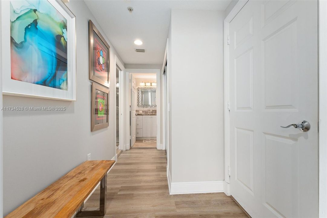 Недавно продано: $1,425,000 (3 спален, 3 ванн, 2635 Квадратных фут)