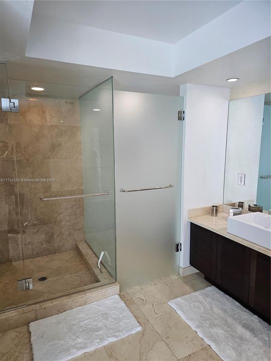 待售: $840,000 (3 贝兹, 2 浴室, 1447 平方英尺)