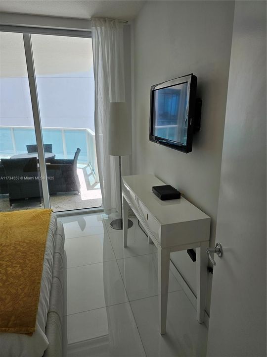 待售: $840,000 (3 贝兹, 2 浴室, 1447 平方英尺)