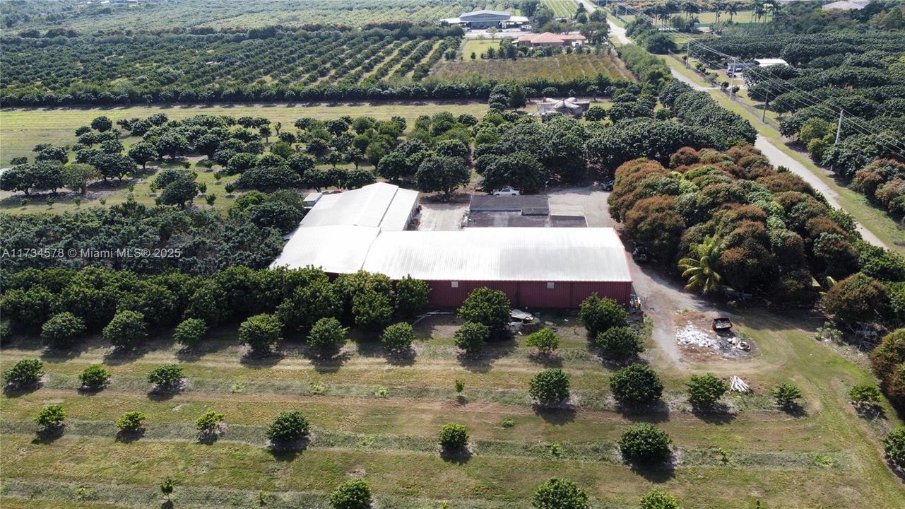 最近售出: $4,750,000 (0 贝兹, 0 浴室, 0 平方英尺)