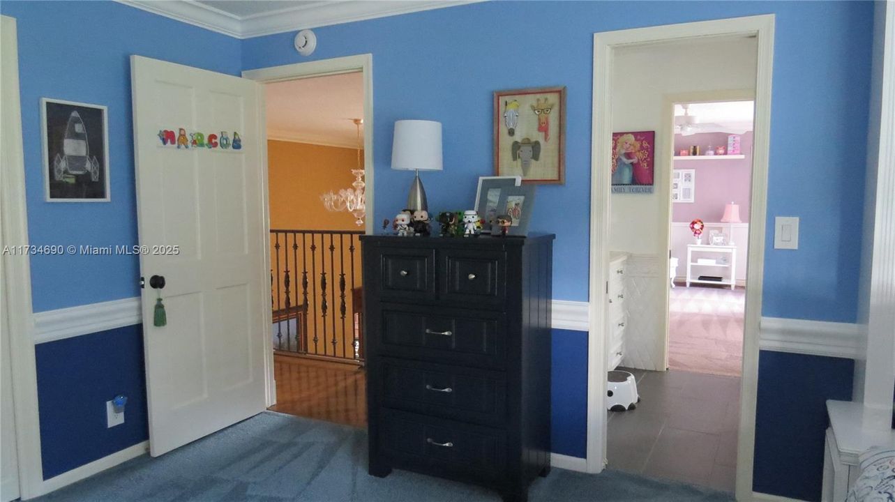 Recently Sold: $2,150,000 (7 beds, 6 baths, 7479 Square Feet)