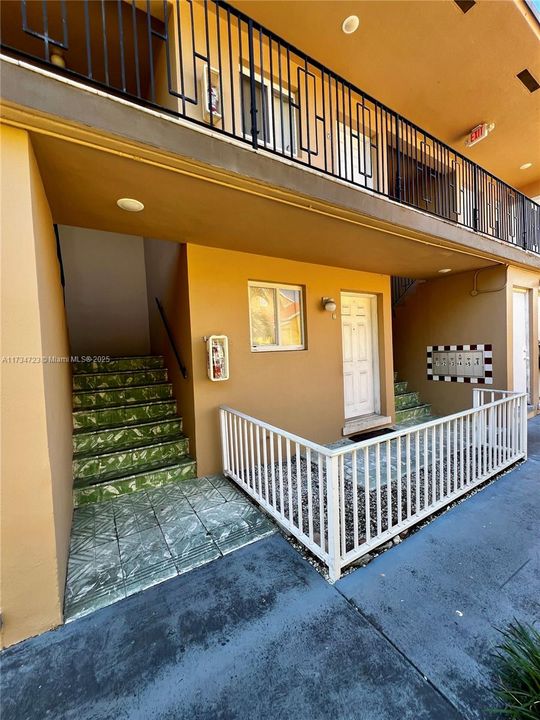 На продажу: $1,800,000 (0 спален, 0 ванн, 0 Квадратных фут)