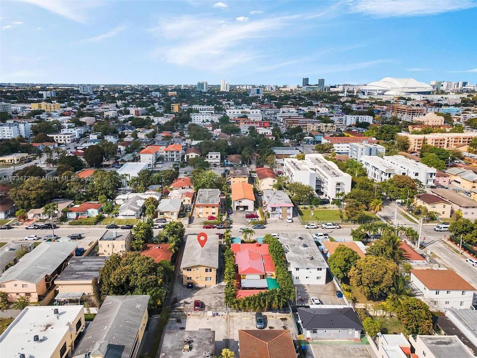 На продажу: $1,800,000 (0 спален, 0 ванн, 0 Квадратных фут)