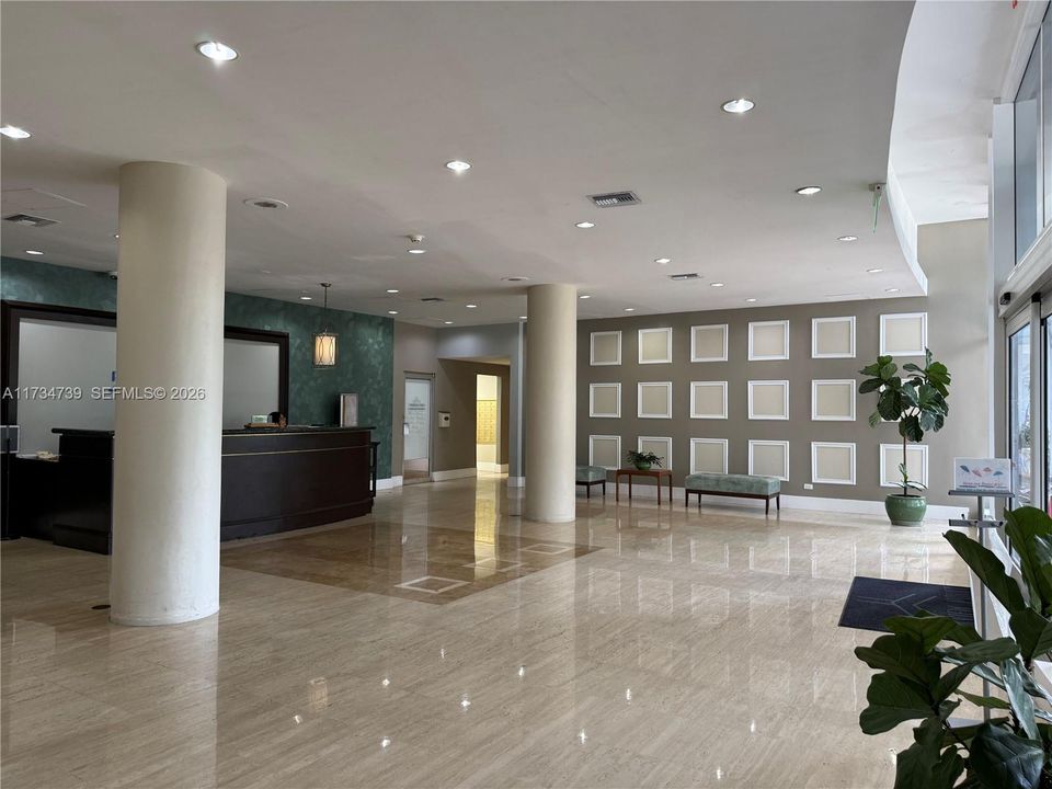 En Venta: $375,000 (2 camas, 2 baños, 1020 Pies cuadrados)