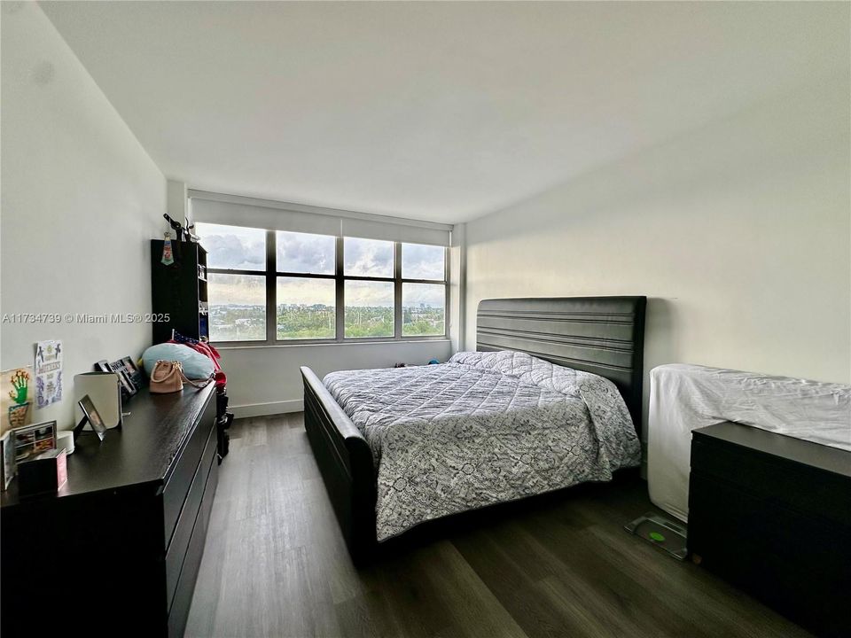 待售: $399,000 (2 贝兹, 2 浴室, 1020 平方英尺)