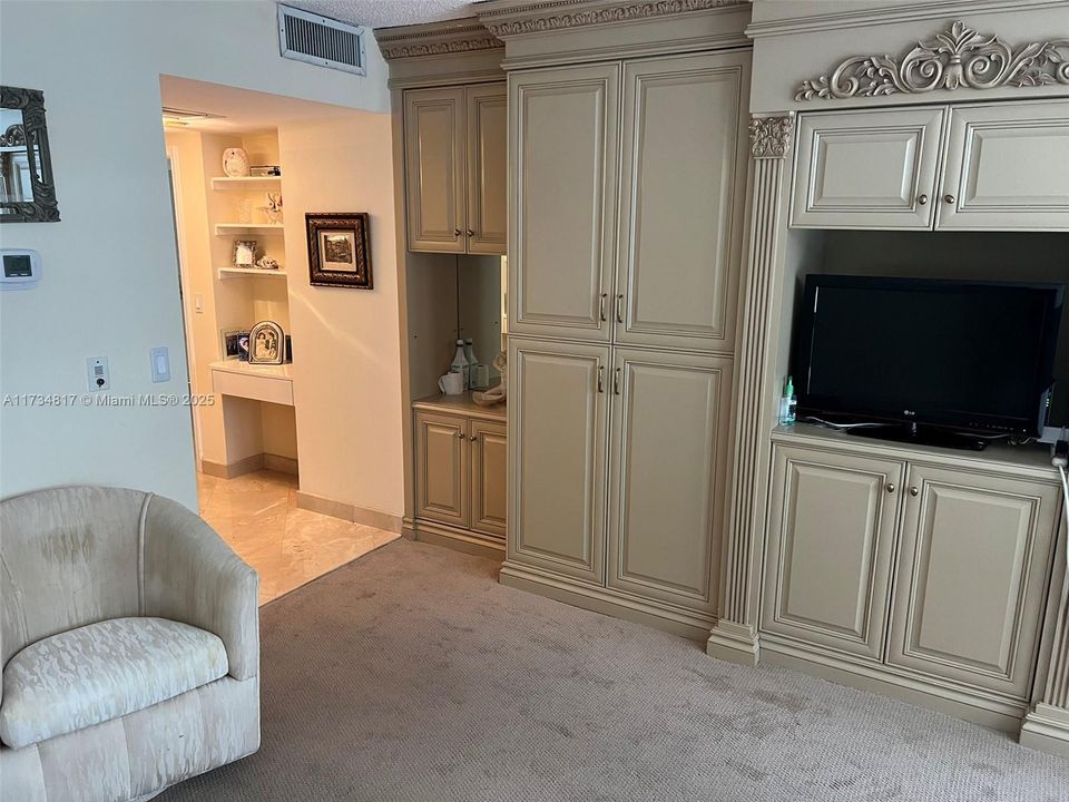 En Venta: $1,450,000 (2 camas, 2 baños, 1388 Pies cuadrados)