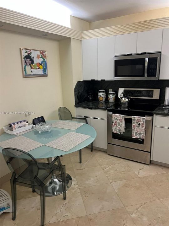 En Venta: $1,450,000 (2 camas, 2 baños, 1388 Pies cuadrados)