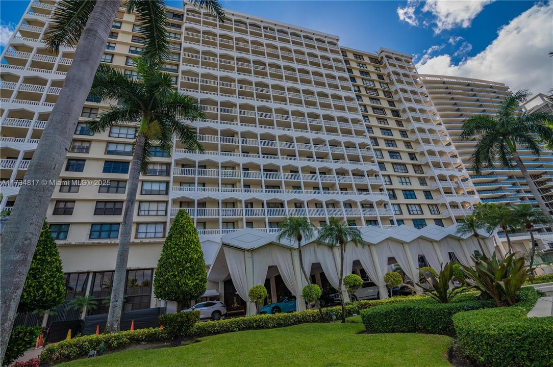 En Venta: $1,450,000 (2 camas, 2 baños, 1388 Pies cuadrados)