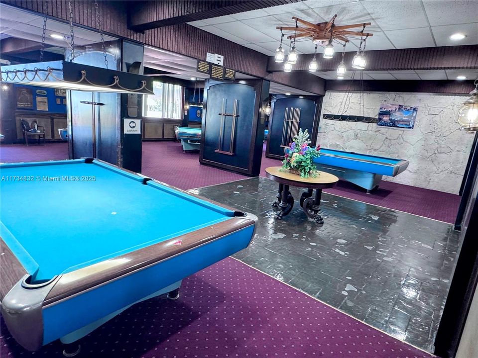 Billard Room