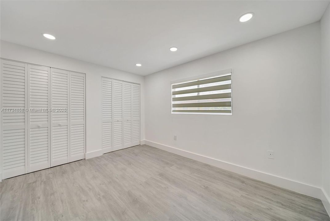 Recently Rented: $2,350 (2 beds, 2 baths, 1030 Square Feet)