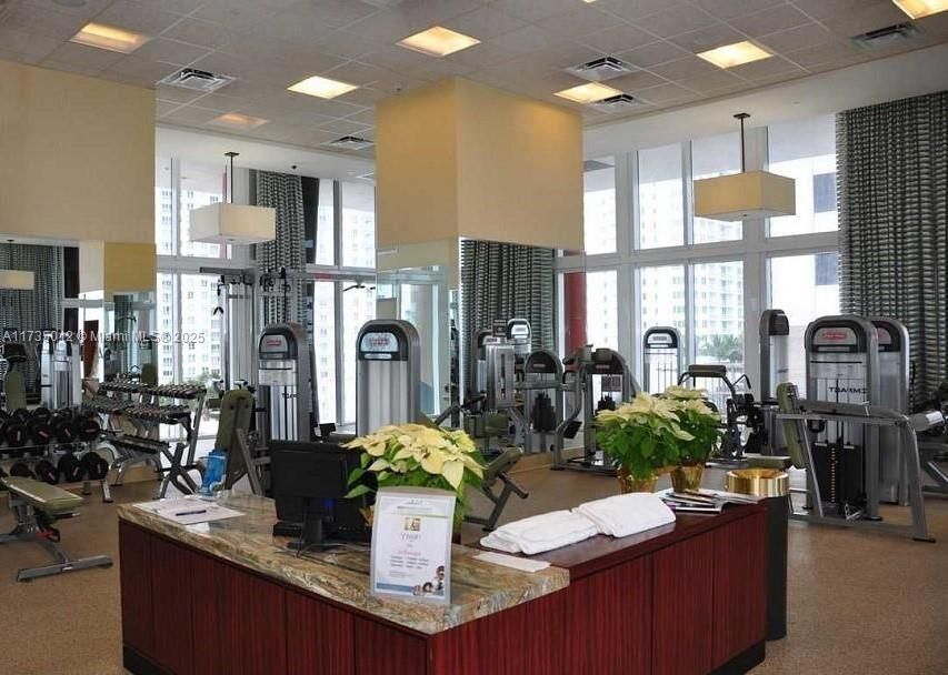 Vendido Recientemente: $323,000 (0 camas, 1 baños, 567 Pies cuadrados)