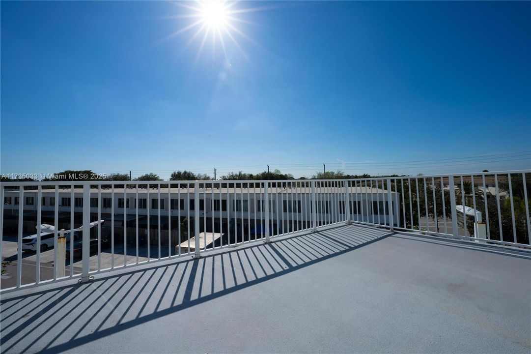 Recently Sold: $419,999 (4 beds, 3 baths, 1434 Square Feet)