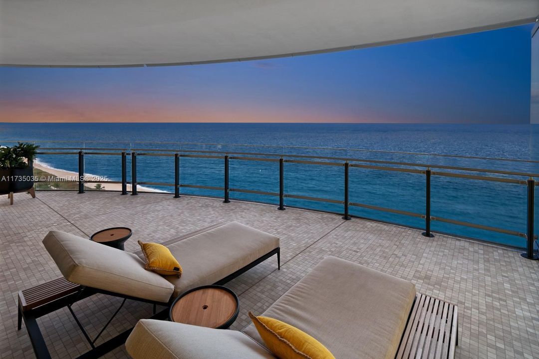 En Venta: $15,500,000 (4 camas, 3 baños, 3525 Pies cuadrados)