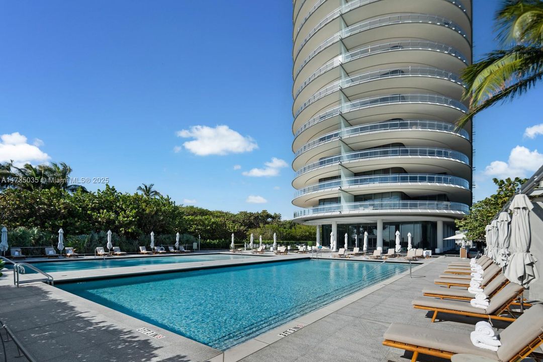 En Venta: $15,500,000 (4 camas, 3 baños, 3525 Pies cuadrados)