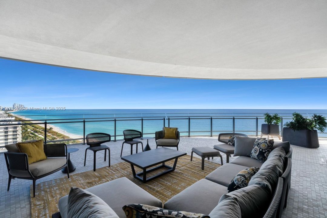En Venta: $15,500,000 (4 camas, 3 baños, 3525 Pies cuadrados)