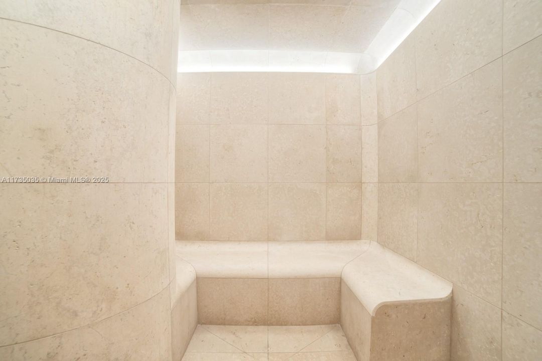 En Venta: $15,500,000 (4 camas, 3 baños, 3525 Pies cuadrados)