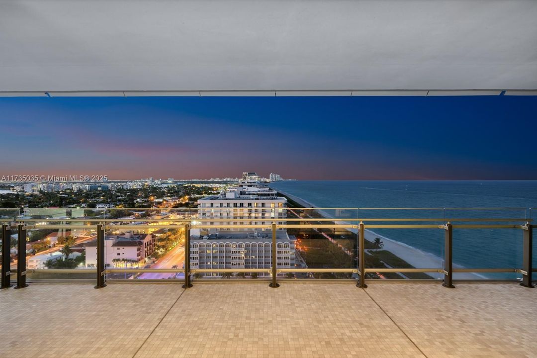 En Venta: $15,500,000 (4 camas, 3 baños, 3525 Pies cuadrados)