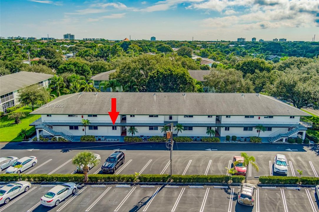 Недавно продано: $270,000 (2 спален, 2 ванн, 886 Квадратных фут)