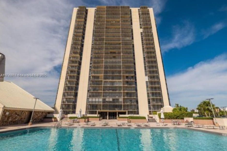 待售: $379,000 (2 贝兹, 2 浴室, 1157 平方英尺)