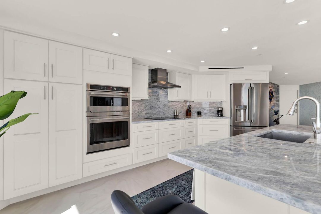 034_-_Living_Area_13