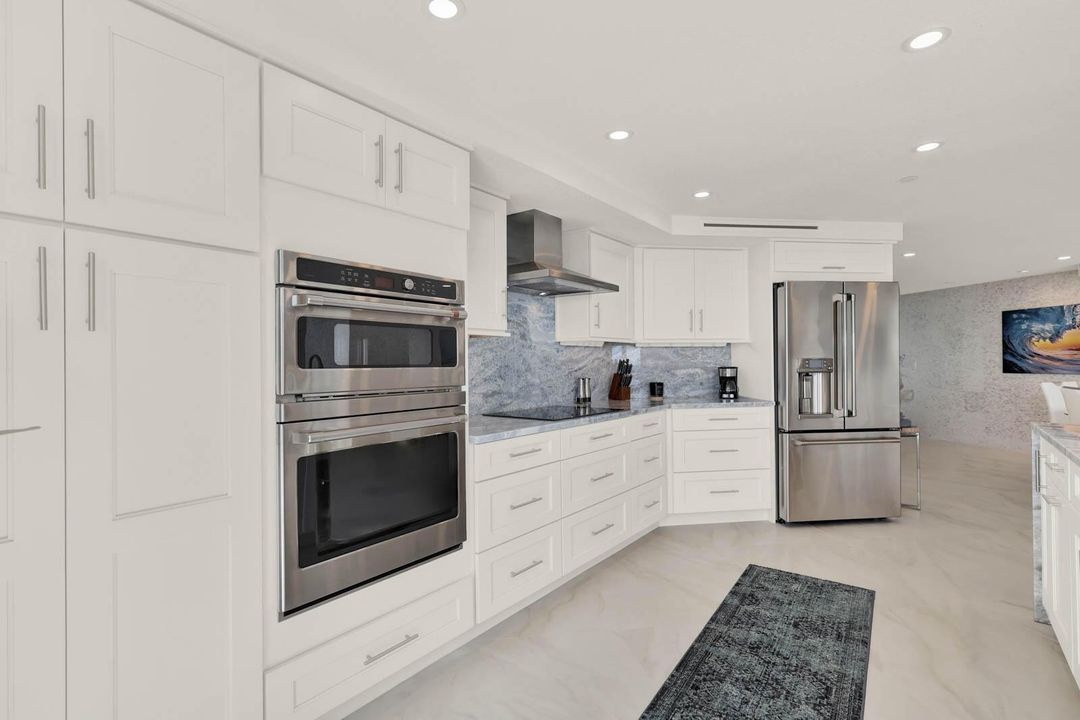 033_-_Living_Area_12