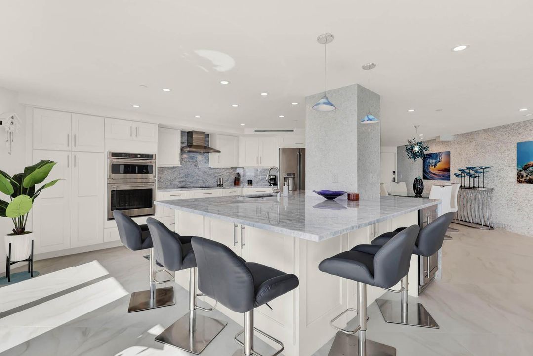 035_-_Living_Area_14