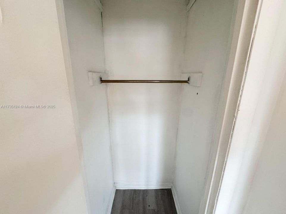 最近租的: $950 (1 贝兹, 1 浴室, 484 平方英尺)