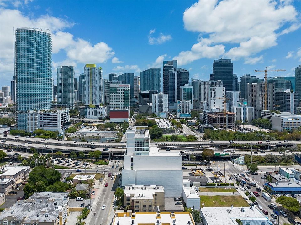 Недавно арендовано: $549 (0 спален, 0 ванн, 0 Квадратных фут)