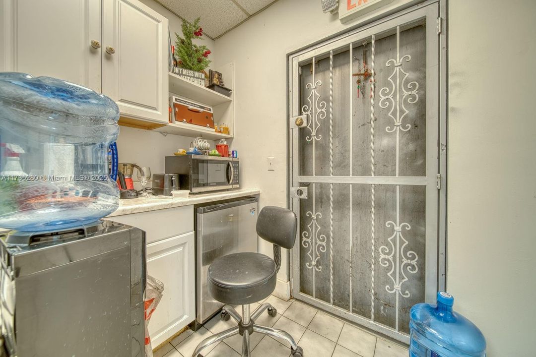 待售: $60,000 (0 贝兹, 0 浴室, 0 平方英尺)