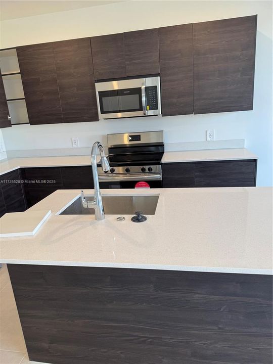 Recently Sold: $305,990 (4 beds, 3 baths, 0 Square Feet)