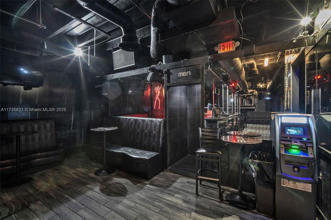 待售: $25,000,000 (0 贝兹, 0 浴室, 0 平方英尺)